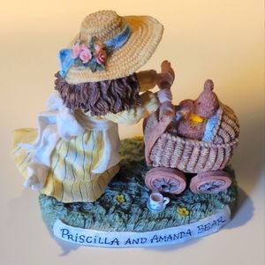 Linda Grayson Tea Party Teddies